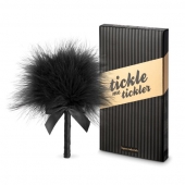 Пуховка для эротических игр Tickle Me Tickler - Bijoux Indiscrets - купить с доставкой в Новочебоксарске