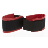 Полиуретановые манжеты для фиксации рук вместе Bound Together Wrist Restraints - Blush Novelties - купить с доставкой в Новочебоксарске