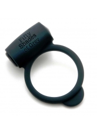 Темно-серое эрекционное кольцо Vibrating Love Ring с вибрацией - Fifty Shades of Grey - в Новочебоксарске купить с доставкой