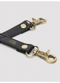 Черный фиксатор для манжет Bound to You Faux Leather Hogtie - Fifty Shades of Grey - купить с доставкой в Новочебоксарске