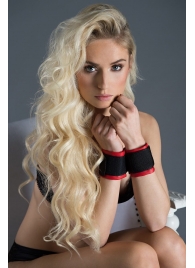 Полиуретановые манжеты для фиксации рук вместе Bound Together Wrist Restraints - Blush Novelties - купить с доставкой в Новочебоксарске