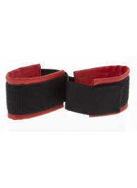Полиуретановые манжеты для фиксации рук вместе Bound Together Wrist Restraints - Blush Novelties - купить с доставкой в Новочебоксарске