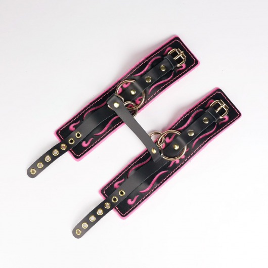 Черные кожаные оковы с розовой строчкой - Crazy Handmade - купить с доставкой в Новочебоксарске