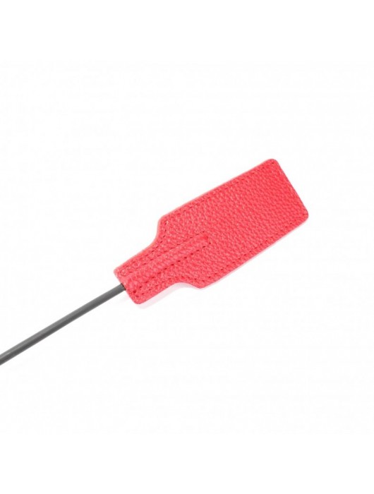 Красный кожаный стек с прямоугольным шлепком - 68 см. - БДСМ Арсенал - купить с доставкой в Новочебоксарске